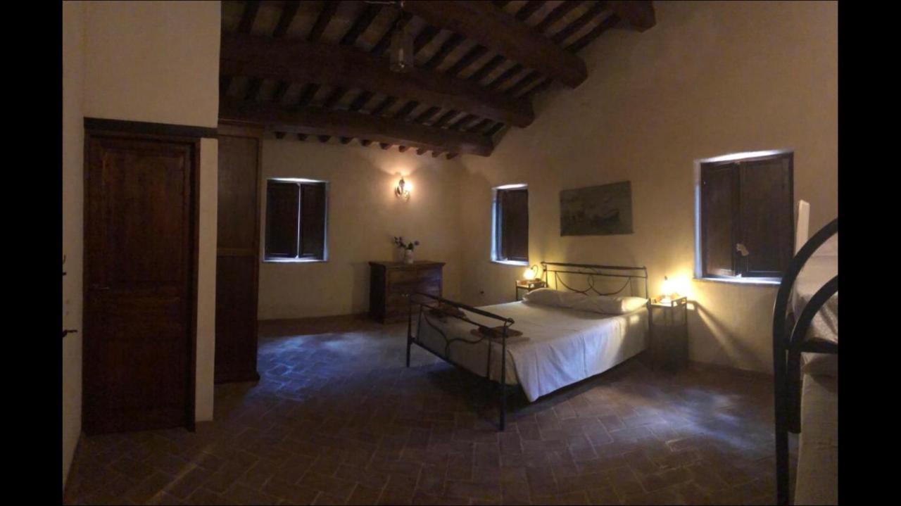 Agriturismo Il Covo Del Solengo Valtopina Buitenkant foto