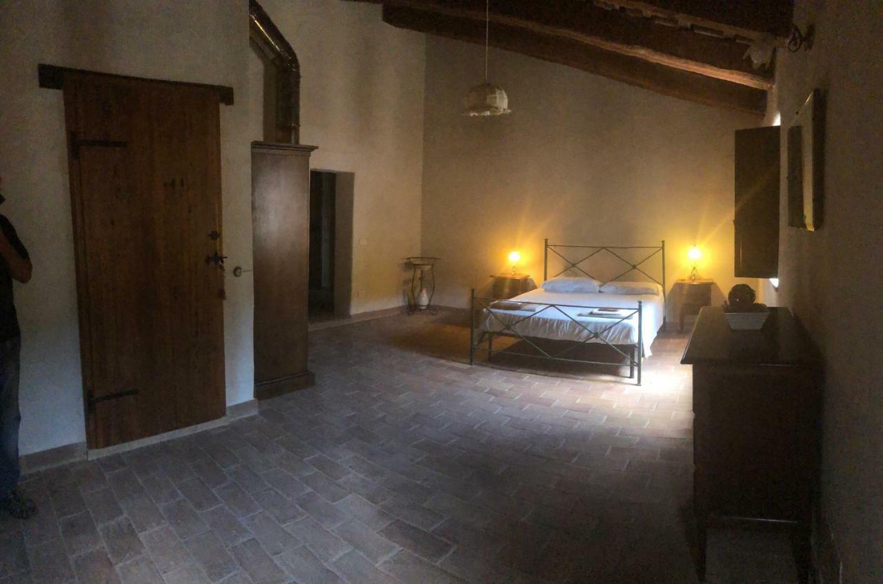 Agriturismo Il Covo Del Solengo Valtopina Buitenkant foto